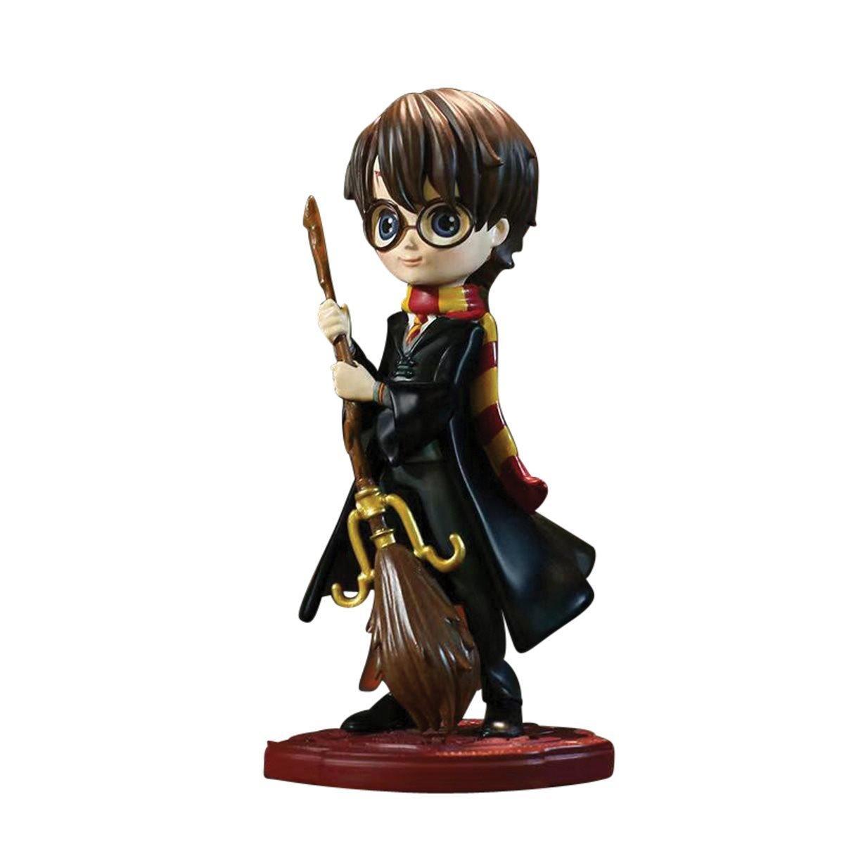 Harry Potter Wizarding World Harry´s First Spell Statue by Q-Fig